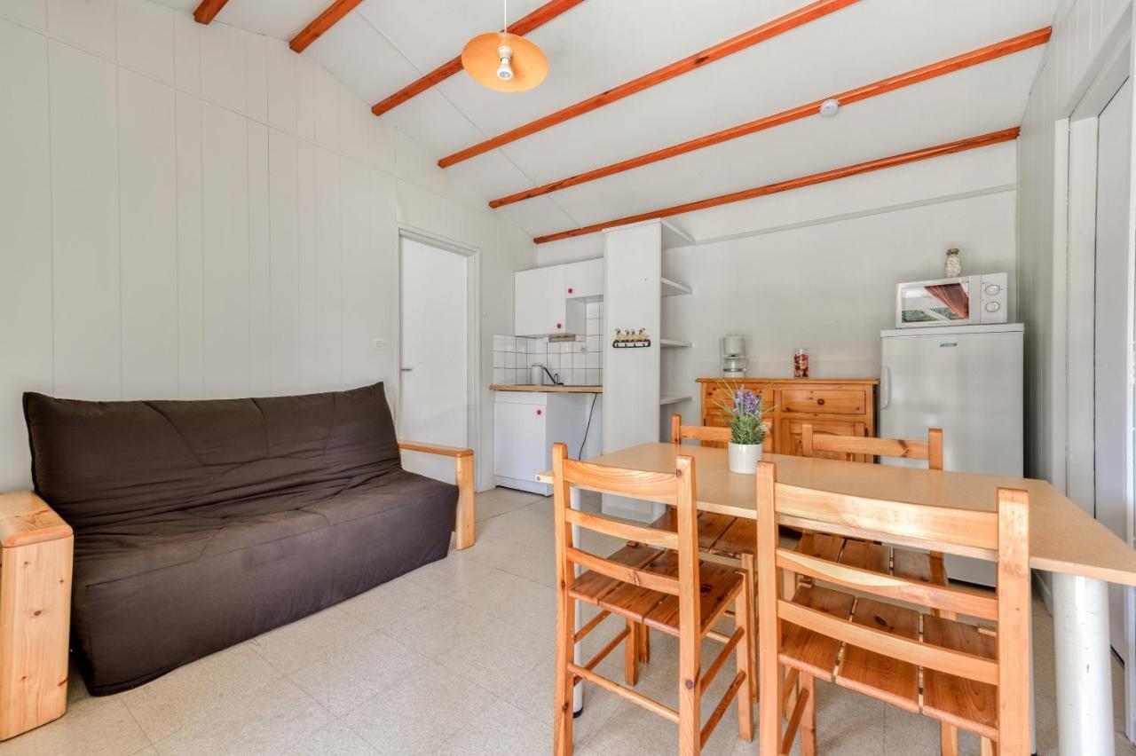 Camping Maeva Escapades Le Domaine Du Cedre Hotell Rivières Exteriör bild